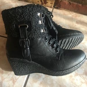 Patrizia by Spring Step black boots. Size 8 1/2